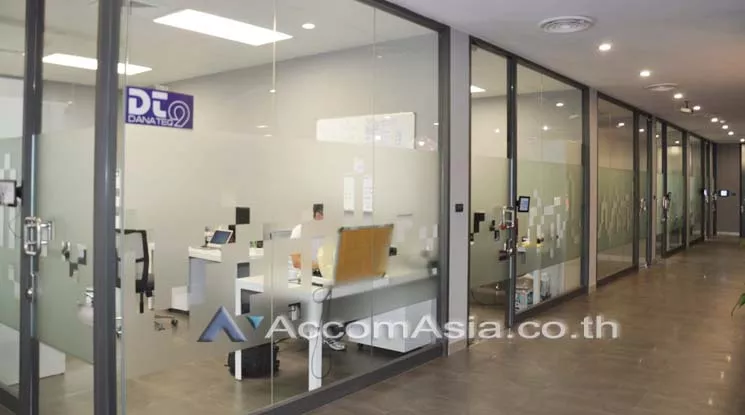  1  Office Space For Rent in Sukhumvit ,Bangkok BTS Asok at RSU Tower Serviced Office AA14018